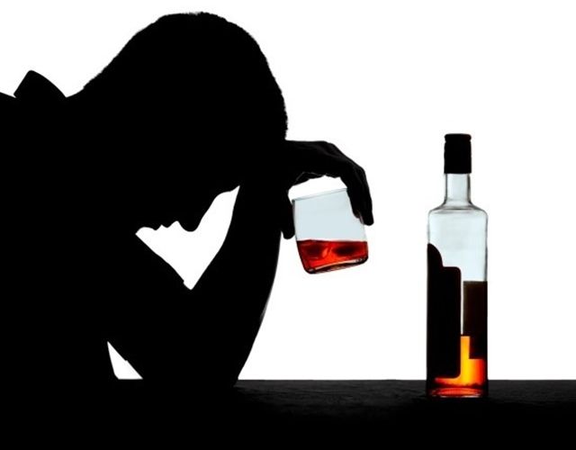 Señales de problemas de alcoholismo